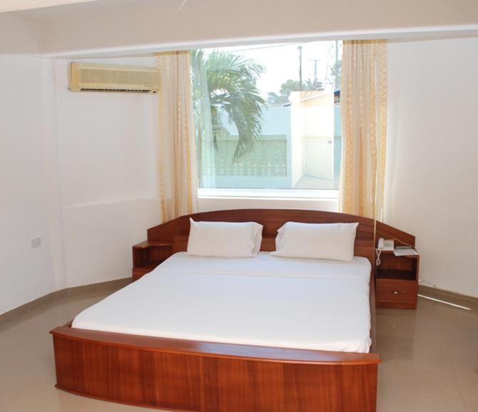 Hotel Obama Άκρα Δωμάτιο φωτογραφία